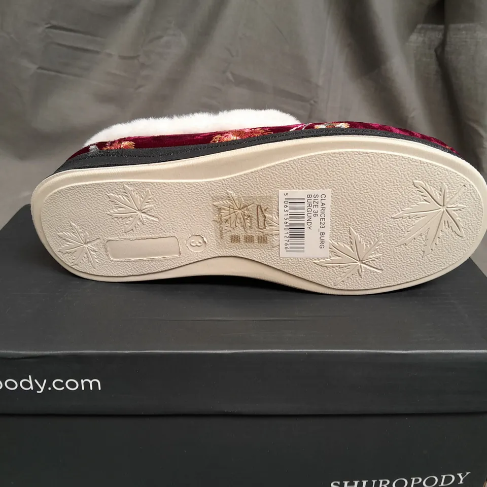 BOXED SHURPODY BURGUNDY SLIPPERS - UK 36