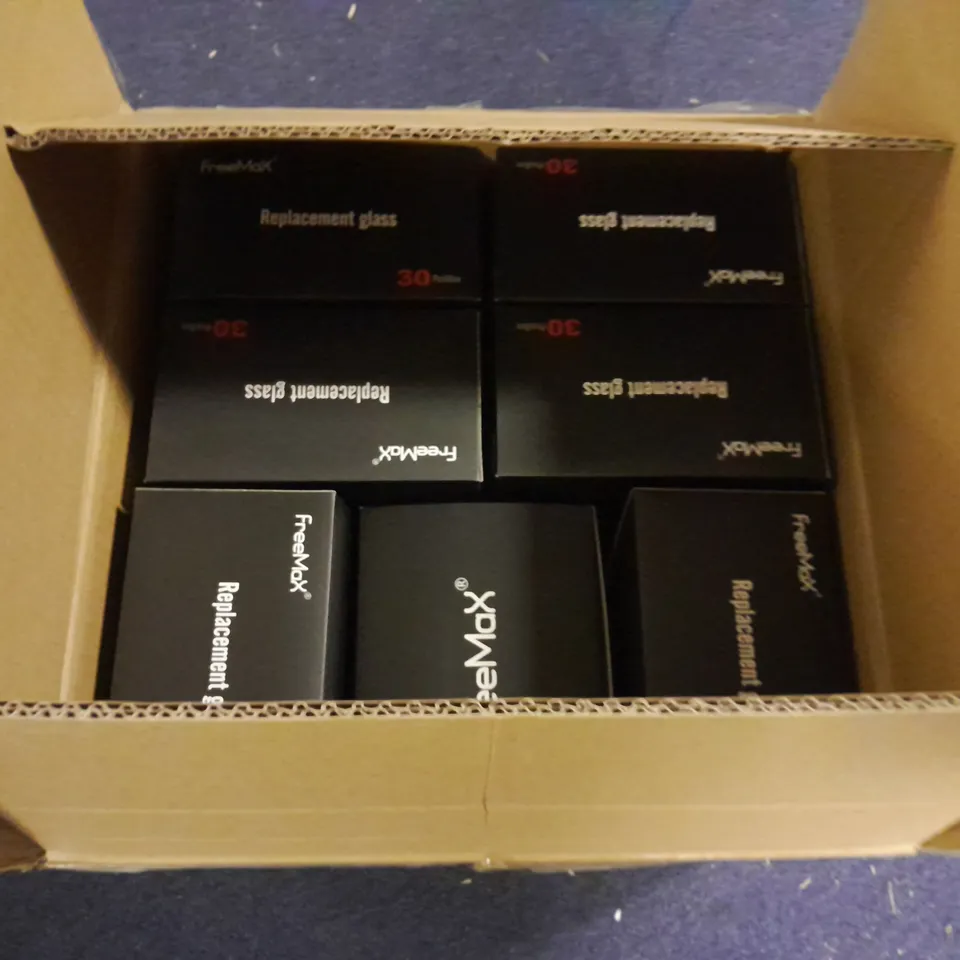 LOT OF APPROXIMATELY 28 30-PIECE BOXES OF FREEMAX REPLACEMENT GLASS