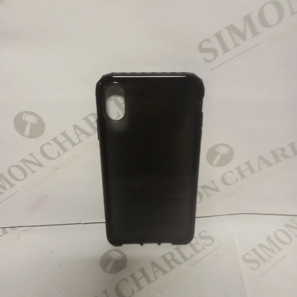 APPROXIMATELY 87 BRAND NEW TECH 21 EVOROX MAGIC BLACK IPHONE XS MAX CASES