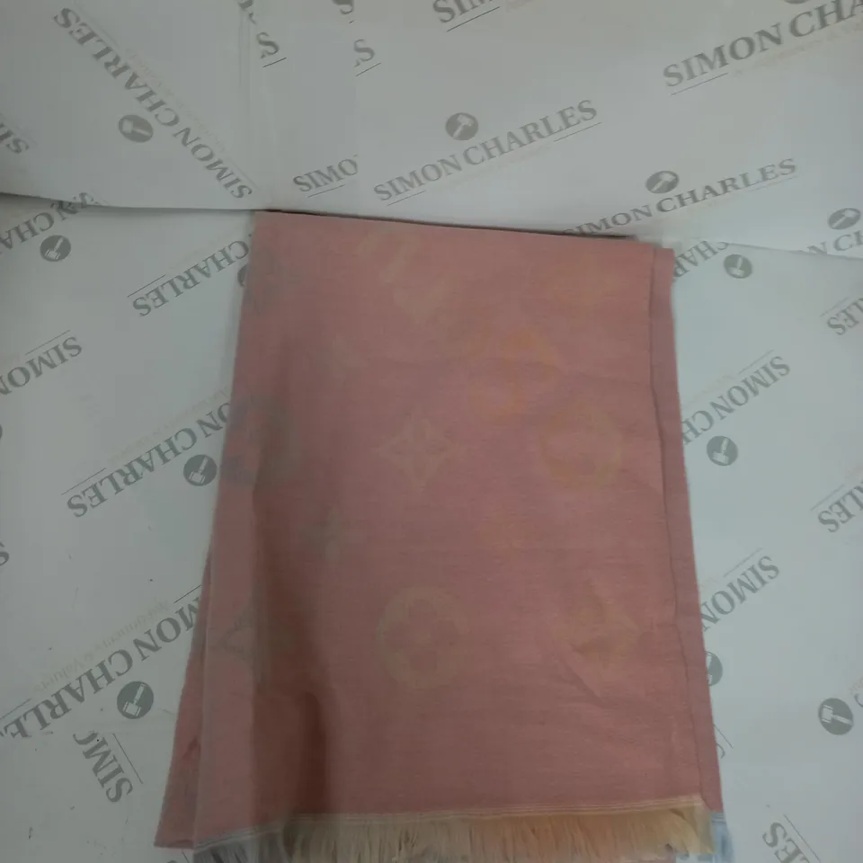 LOUIS VUITTON CASUAL SCARF