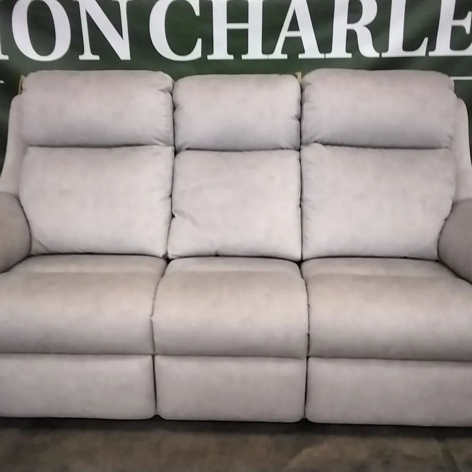 QUALITY BRITISH DESIGNED & MANUFACTURED G PLAN KINGSBURY 3 SEATER STINGRAY PLATINUM SUEDE SOFA