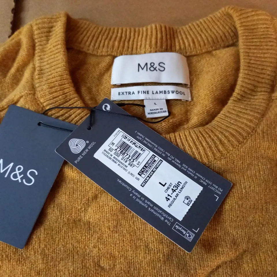 M&S EXTRA FINE LAMBSWOOL JUMPER IN MUSTARD - L
