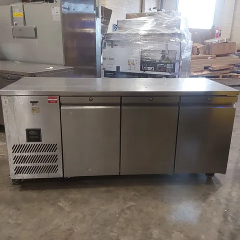 WILLIAMS JADE 3 DOOR 469LTR COMMERCIAL COUNTER FRIDGE HJC3SA HC R2