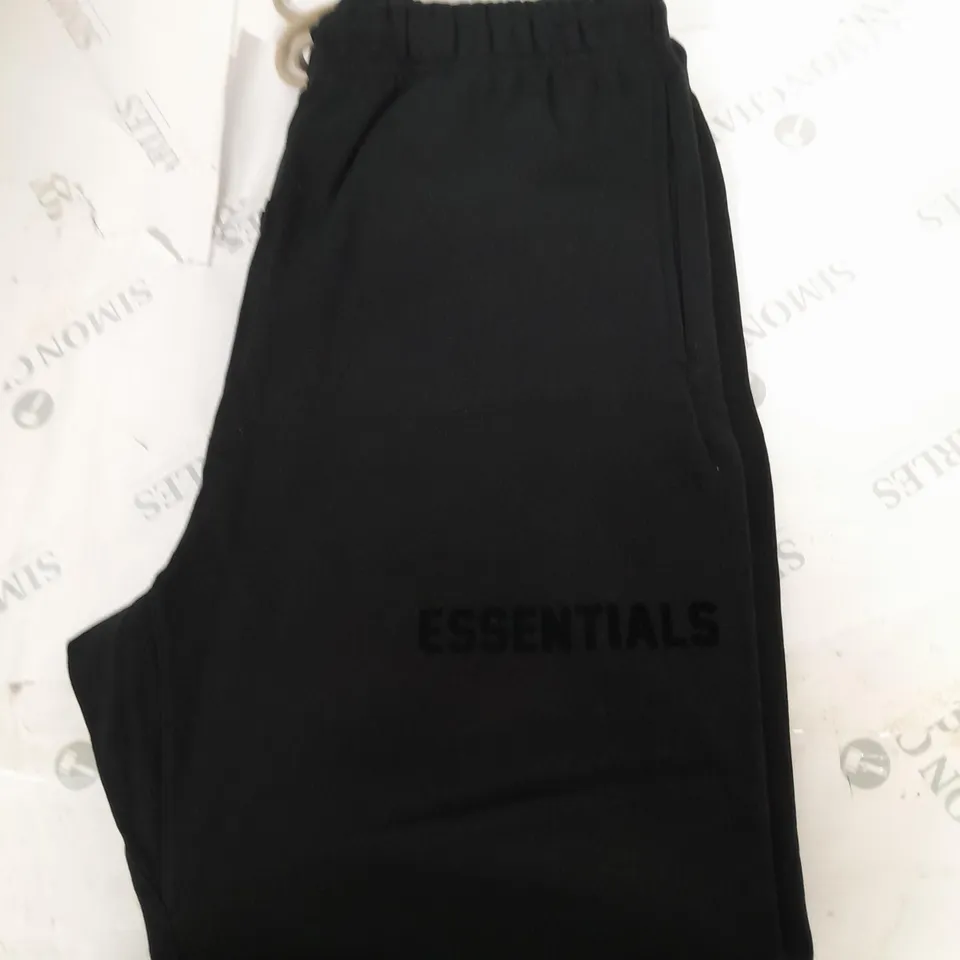 ESSENTIALS TRACKSUIT BOTTOMS IN BLACK SIZE L