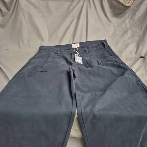 FERA WORKWEAR UNIFORM TROUSERS – NAVY, XL (FE-UT-N-XL)