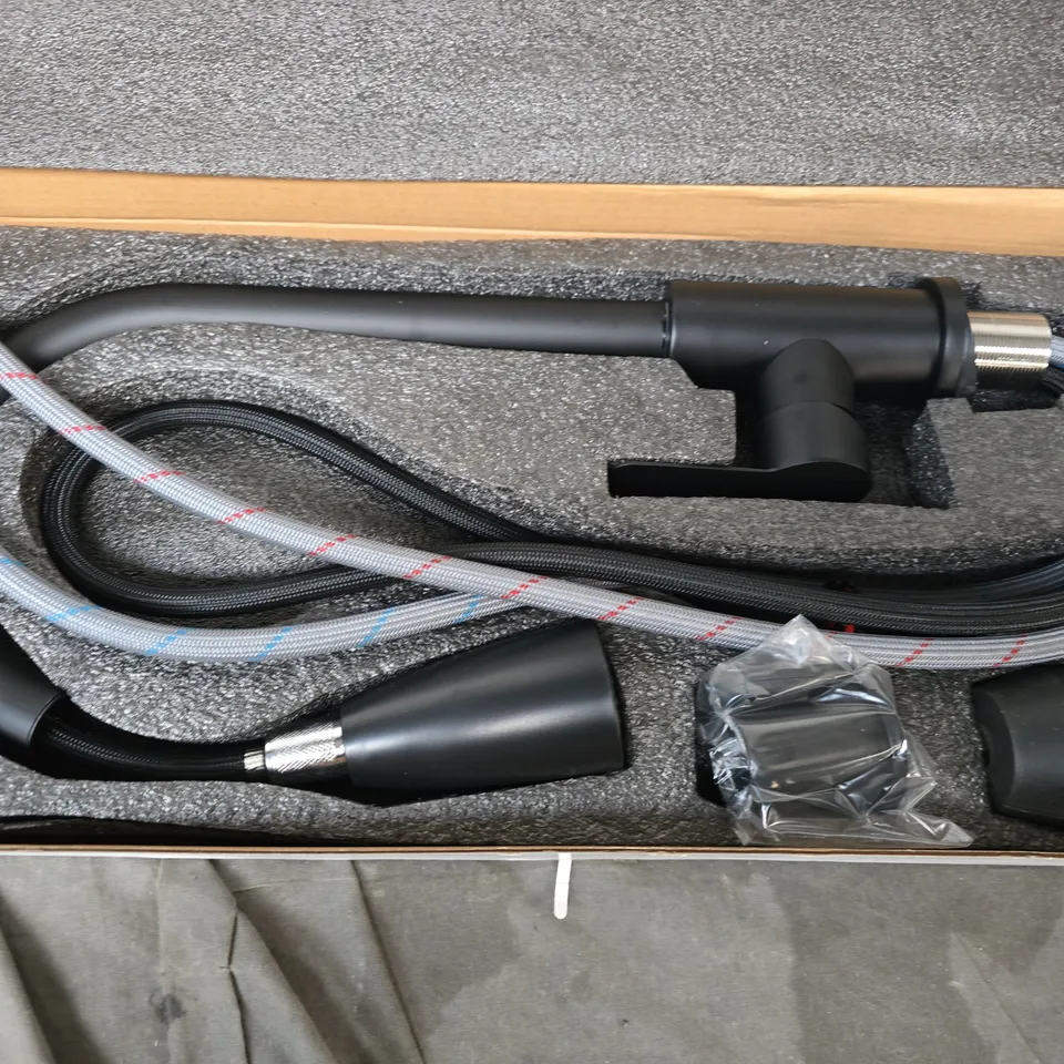 BOXED PULL FAUCET SERIES SWIVELING FAUCET