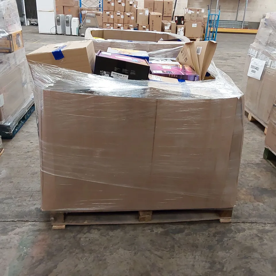 PALLET OF APPROXIMATELY 129 UNPROCESSED RAW RETURN HIGH VALUE ELECTRICAL GOODS TO INCLUDE;