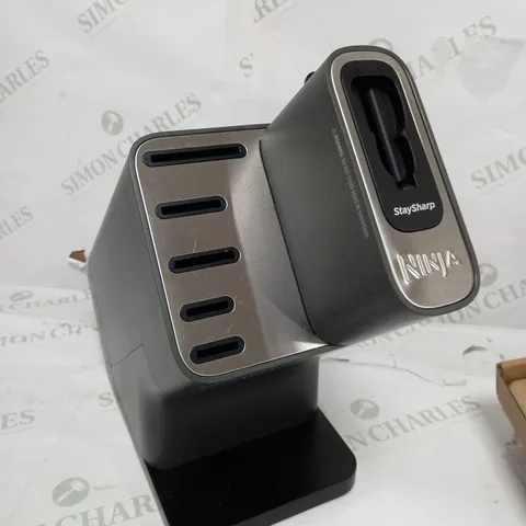 NINJA FOODI STAYSHARP KNIFE BLOCK WITH INTEGRATED SHARPENER K32005UK - COLLECTION ONLY
