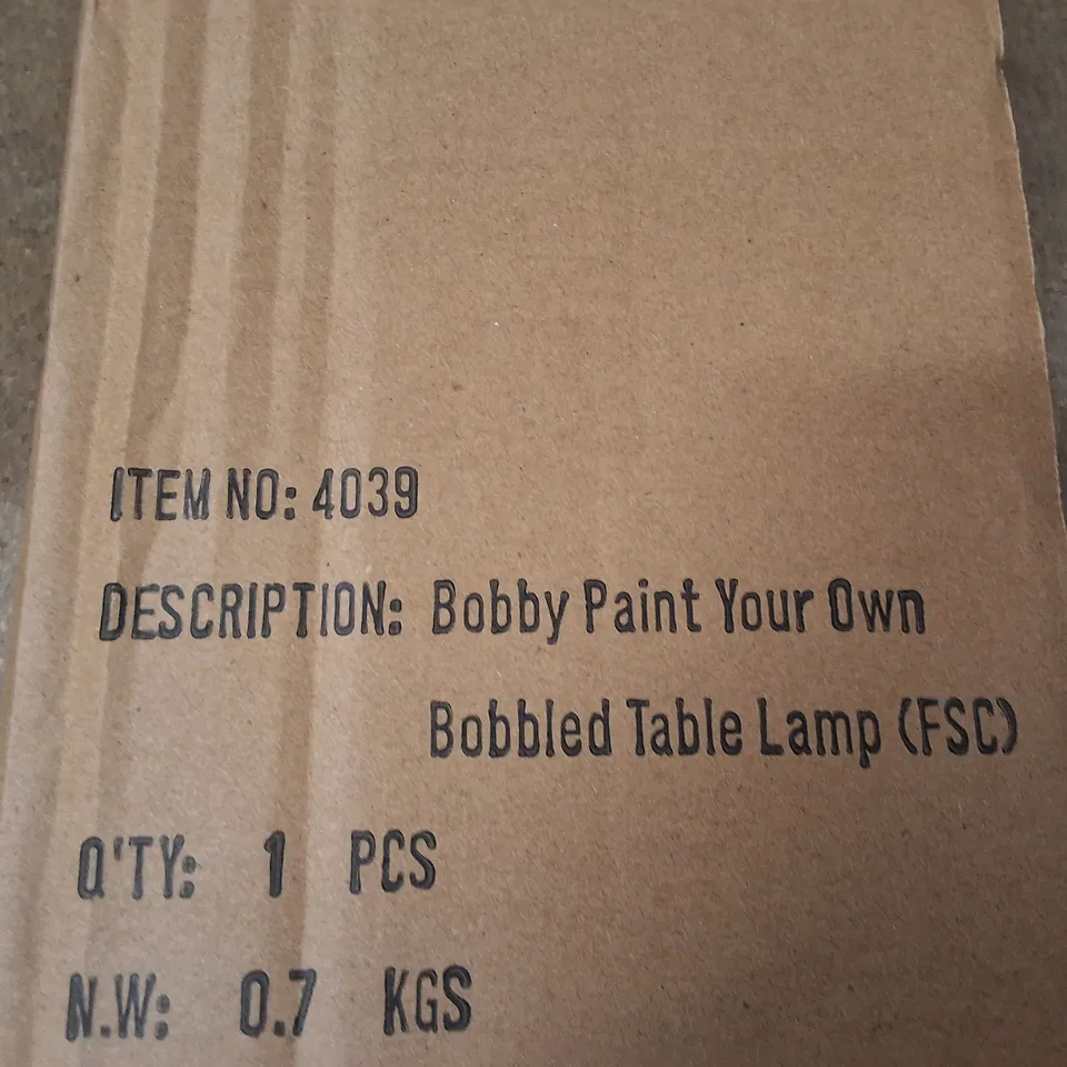 DUNELM BOBBY PAINT YOUR OWN BOBBLED TABLE LAMP – BOXED DIY KIT
