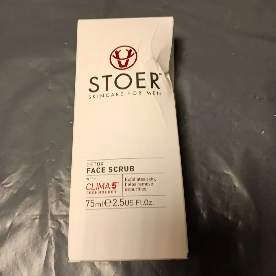 STOER SKINCARE FOR MEN DETOX FACE SCRUB WITH CLIMA5 TECHNOLOGY – 75 ML