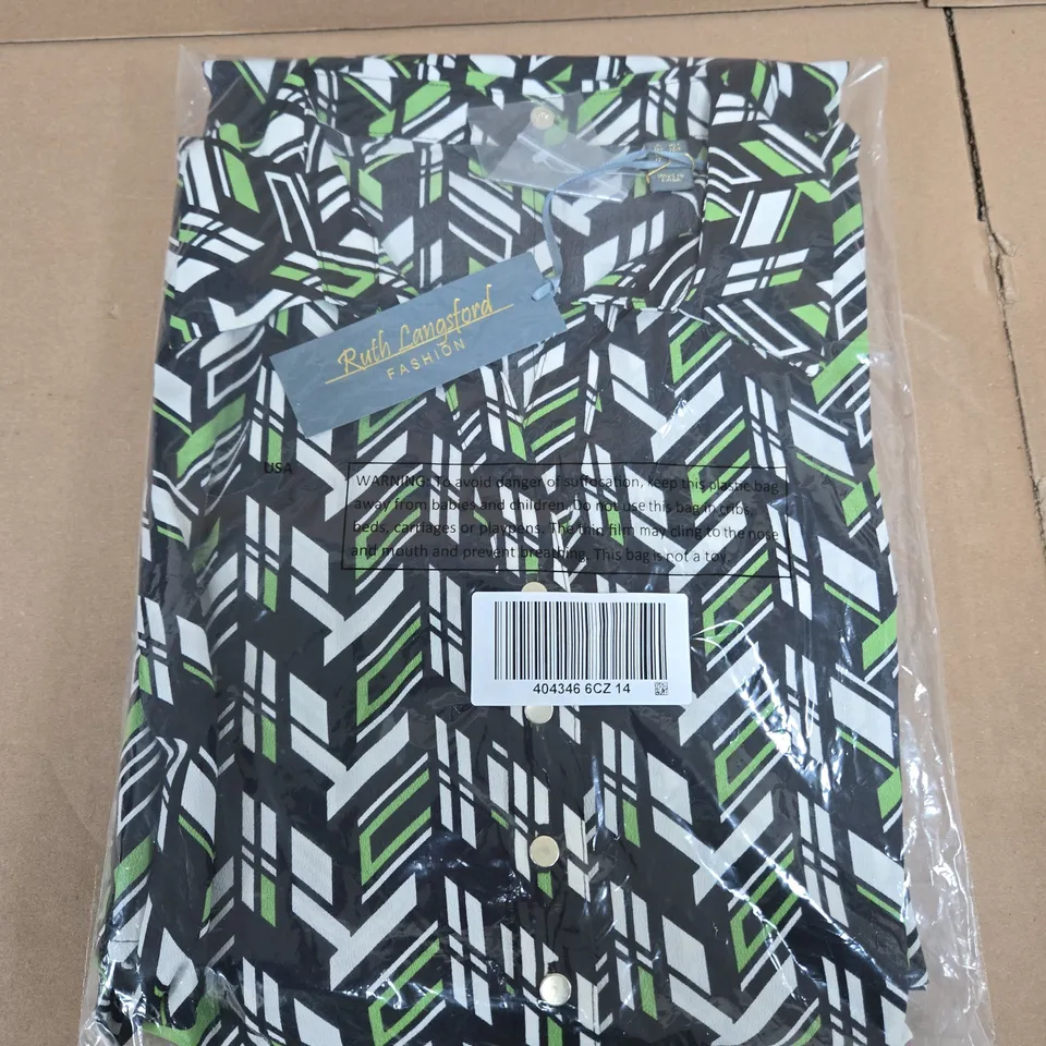 RUTH LANGSFORD PATTERNED PETITE SHIRT DRESS - 14P