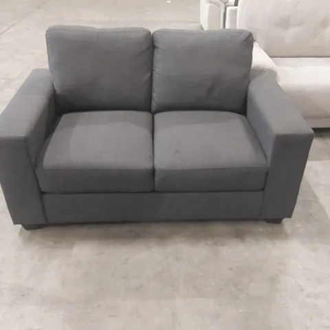 QUALITY DESIGNER 2-SEATER FABRIC UPHOLSTERED SOFA 