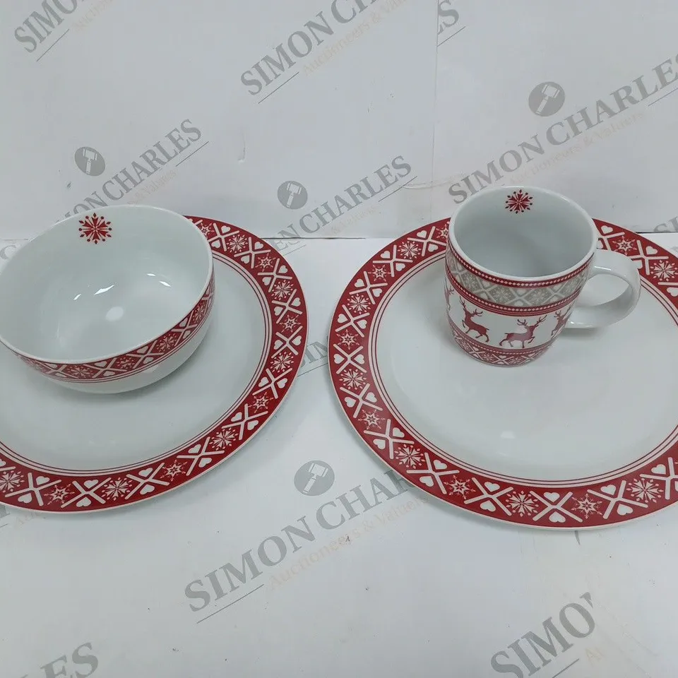 WATERSIDE NORDIC CHRISTMAS REINDEER DINNER SET RRP £52.99