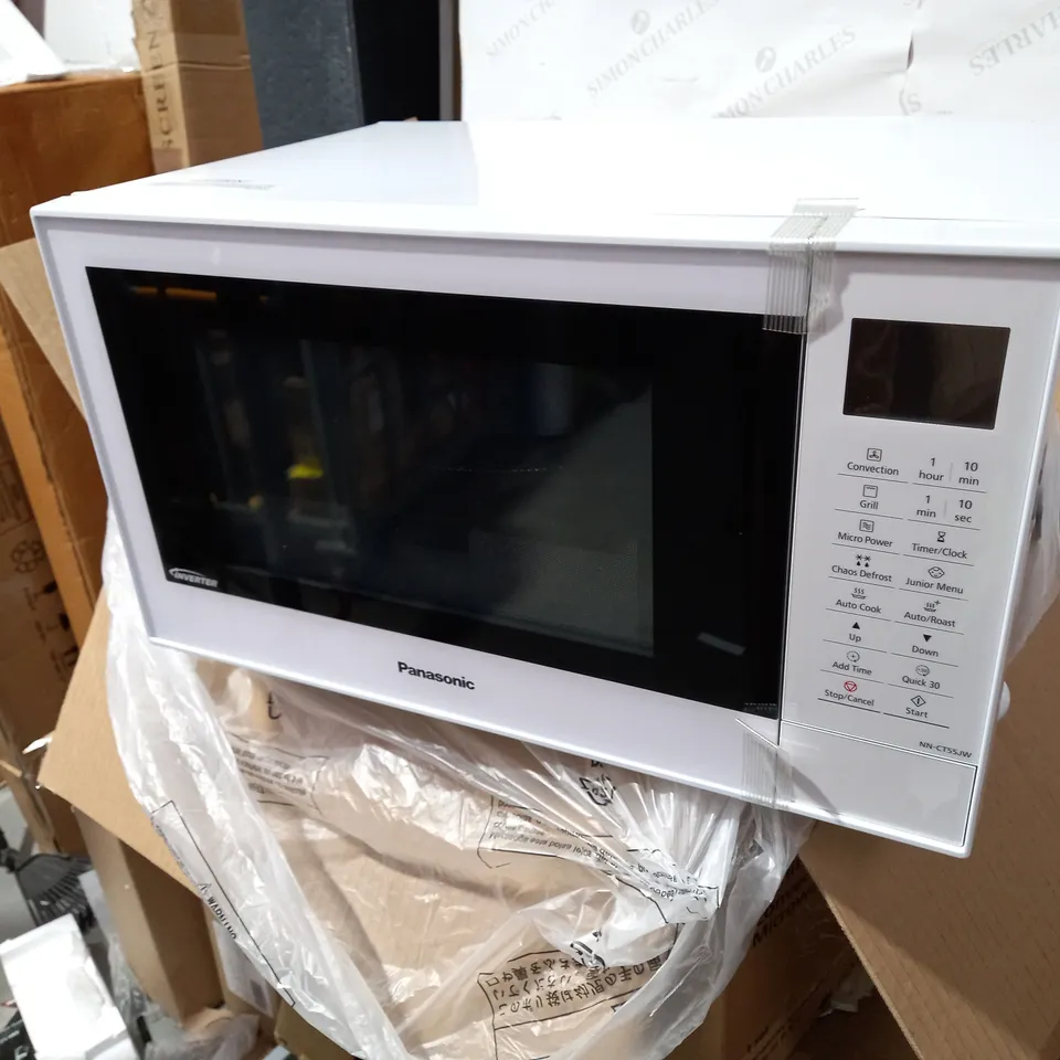 BOXED PANASONIC NN-CT55JW MICROWAVE
