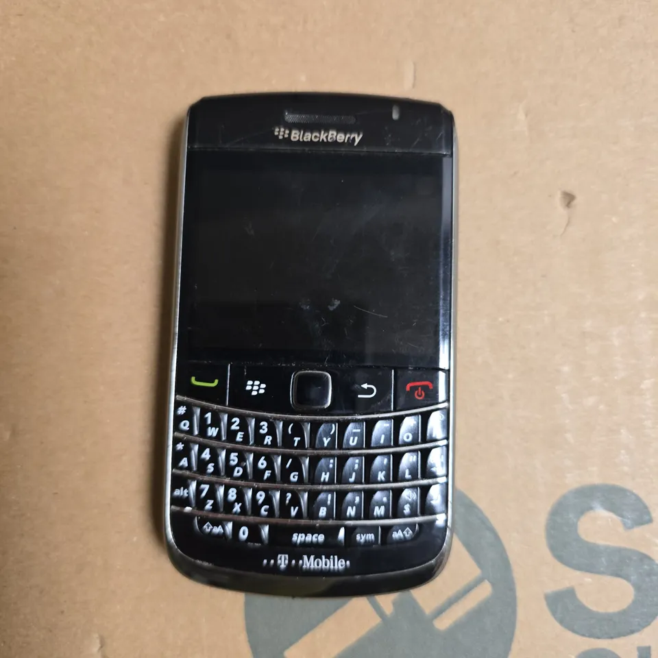 BLACKBERRY BOLD 9700 SMARTPHONE 