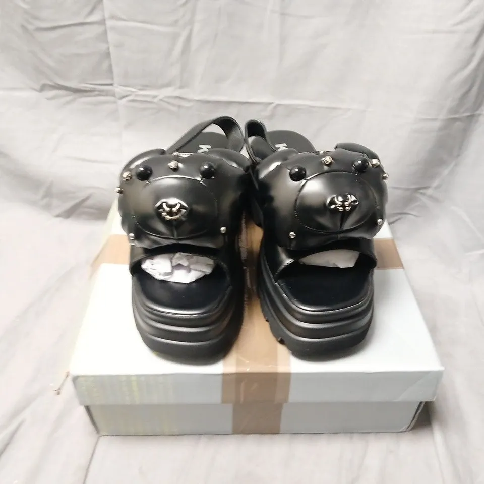 BOXED KOI ORSIN THE NEGLECTED CHUNKY SANDALS IN BLACK - UK 8
