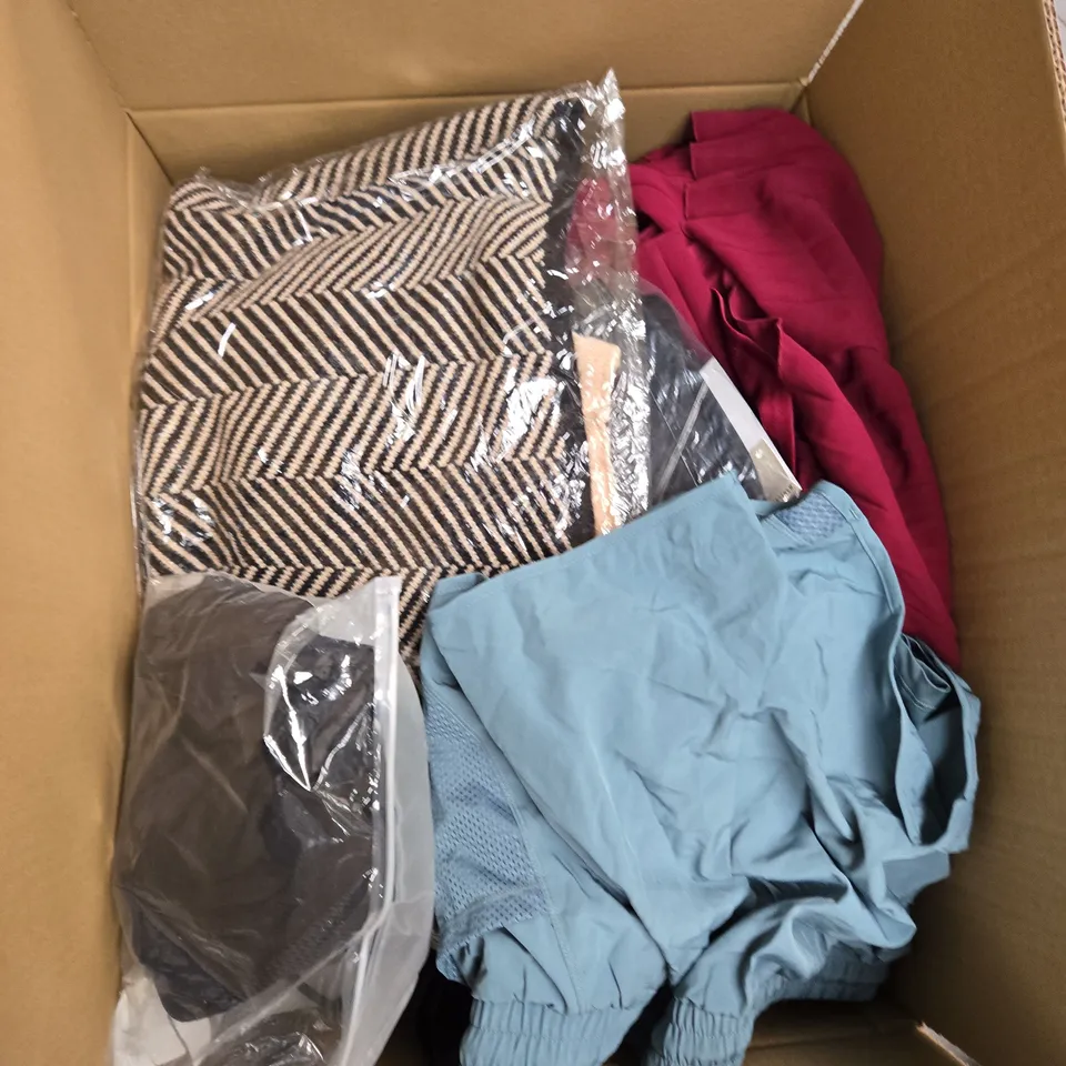 LARGE BOX OF ASSORTED CLOTHING ITEMS IN VARIOUS SIZES, STYLES AND COLOUR 