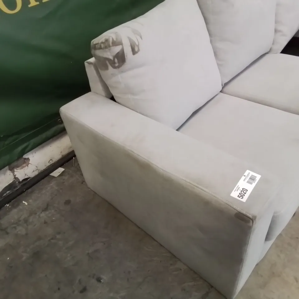 DESIGNER CHAISE SOFA LIGHT GREY FABRIC