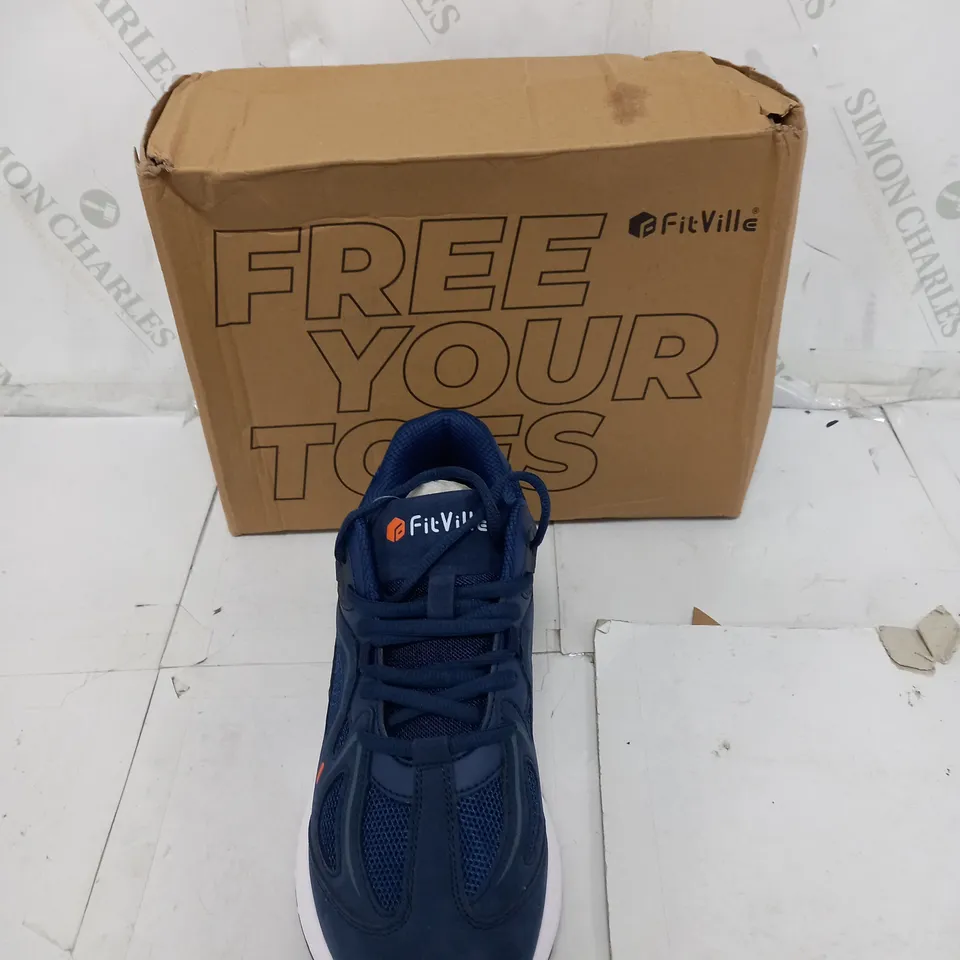 BOXED PAIR OF FITVILLE REBOUND CORE V1 SIZE UK 7 