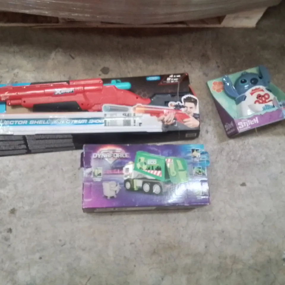 PALLET CONTAINING A LARGE QUANTITY OF KIDS TOYS AND GAMES