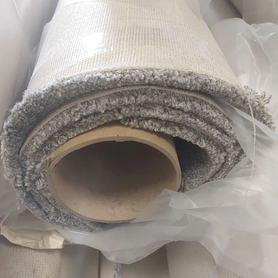ROLL OF QUALITY EC HEARTLAND HEATHERS SHADOW CARPET - APPROXIMATELY 2 x 5m