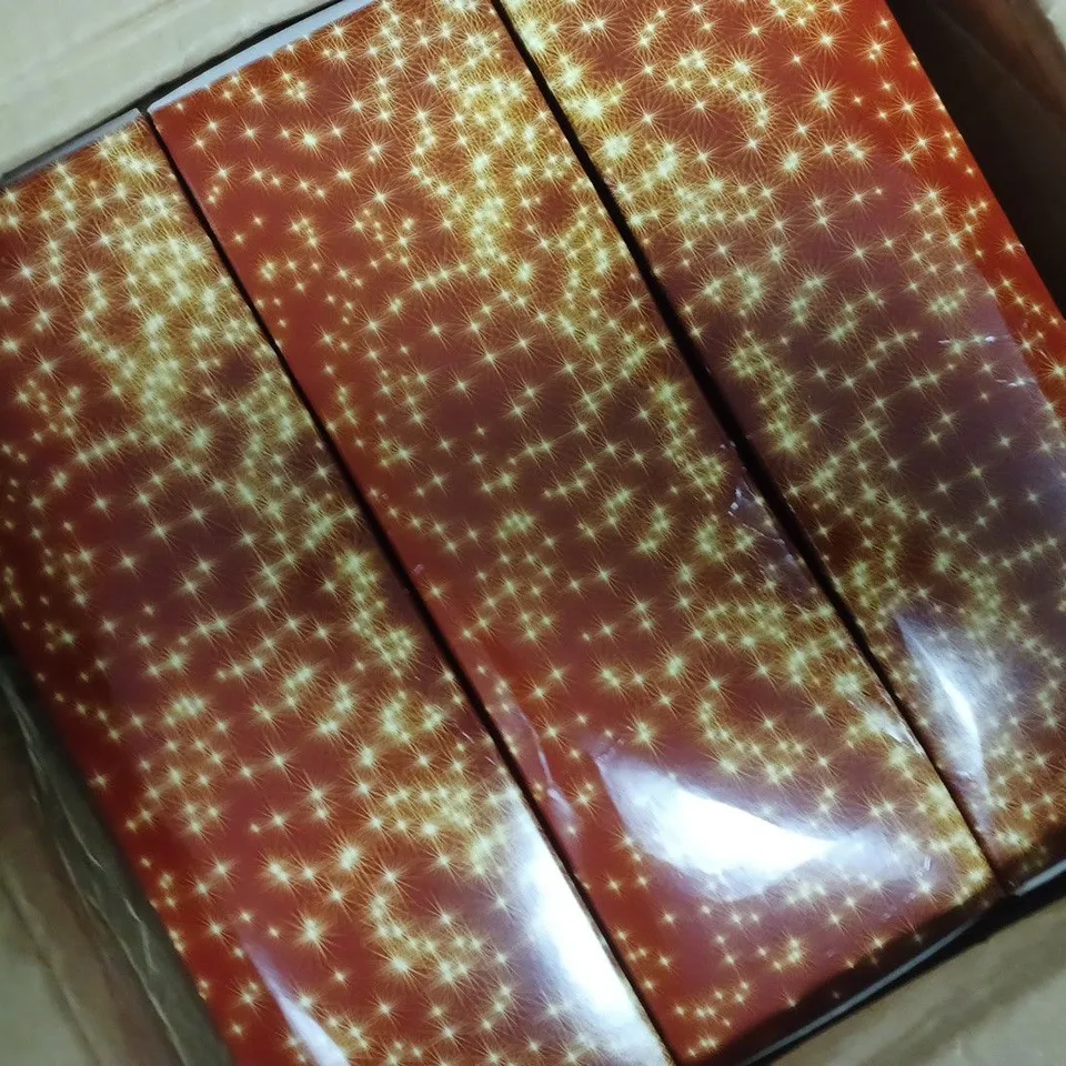 3 BOXED AND SEALED L'OREAL PARIS AGE PERFECT GIFT SET TO INCLUDE CLEANSING WIPES, REFRESHING TONER AND REHYDRATING DAY CREAM