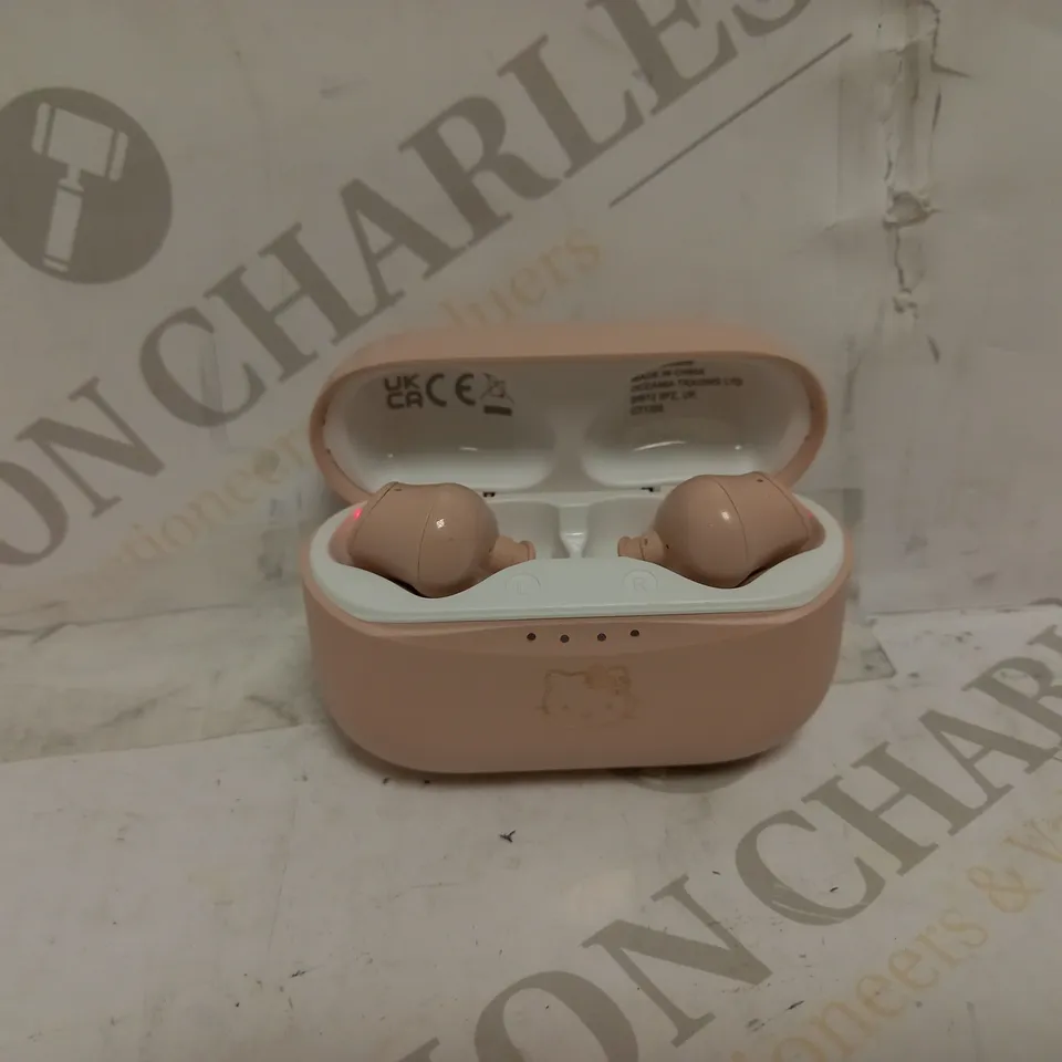 OTL TECHNOLOGIES HELLO KITTY WIRELESS BLUETOOTH V5.0 HEADPHONES
