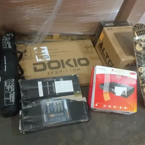 PALLET OF ASSORTED ITEMS INCLUDING PROJECTOR SCREEN, DOKIO, ABBY BAMBOO CUTLERY ORGANISER, FREEVIEW RECORDER, OSPREY SKATEBOARD, ALTO 350 W SPEAKER