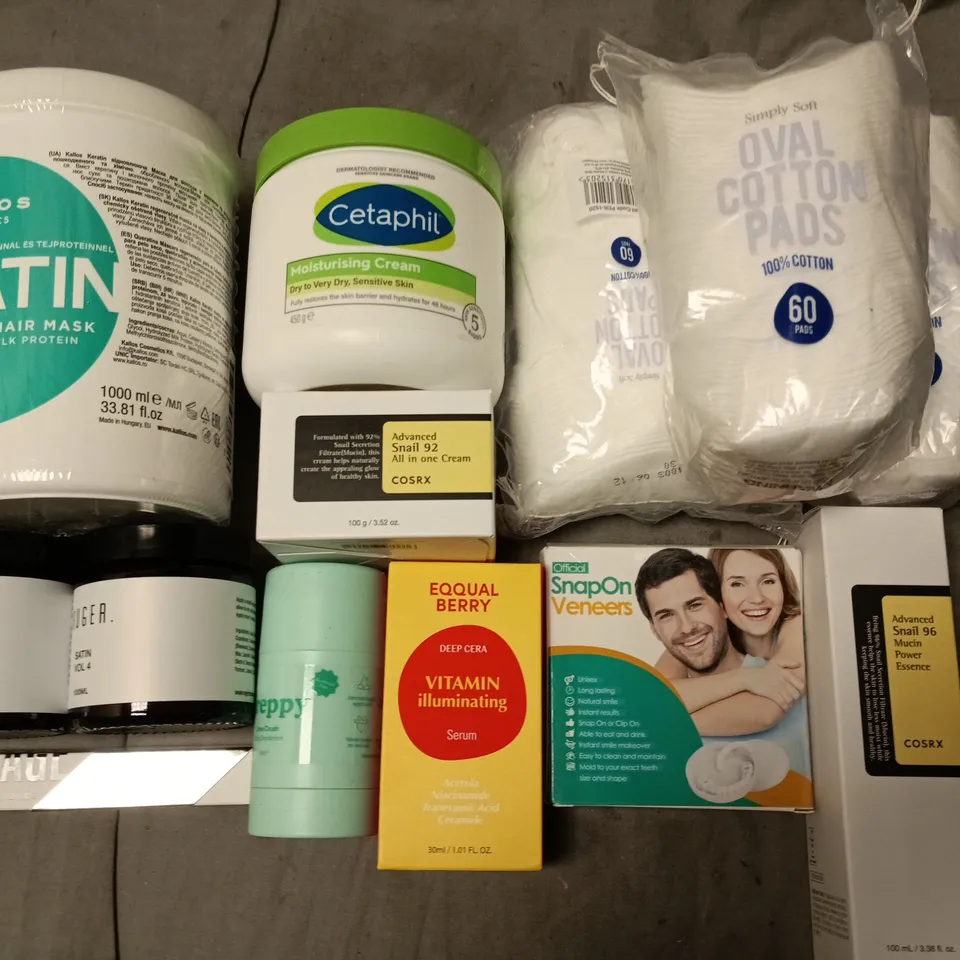 LOT OF APPROXIMATELY 22 ASSORTED HEALTH AND BEAUTY ITEMS TO INCLUDE KALLOS HAIR MASK, SNAP ON VENEERS AND CETAPHIL MOISTURISING CREAM