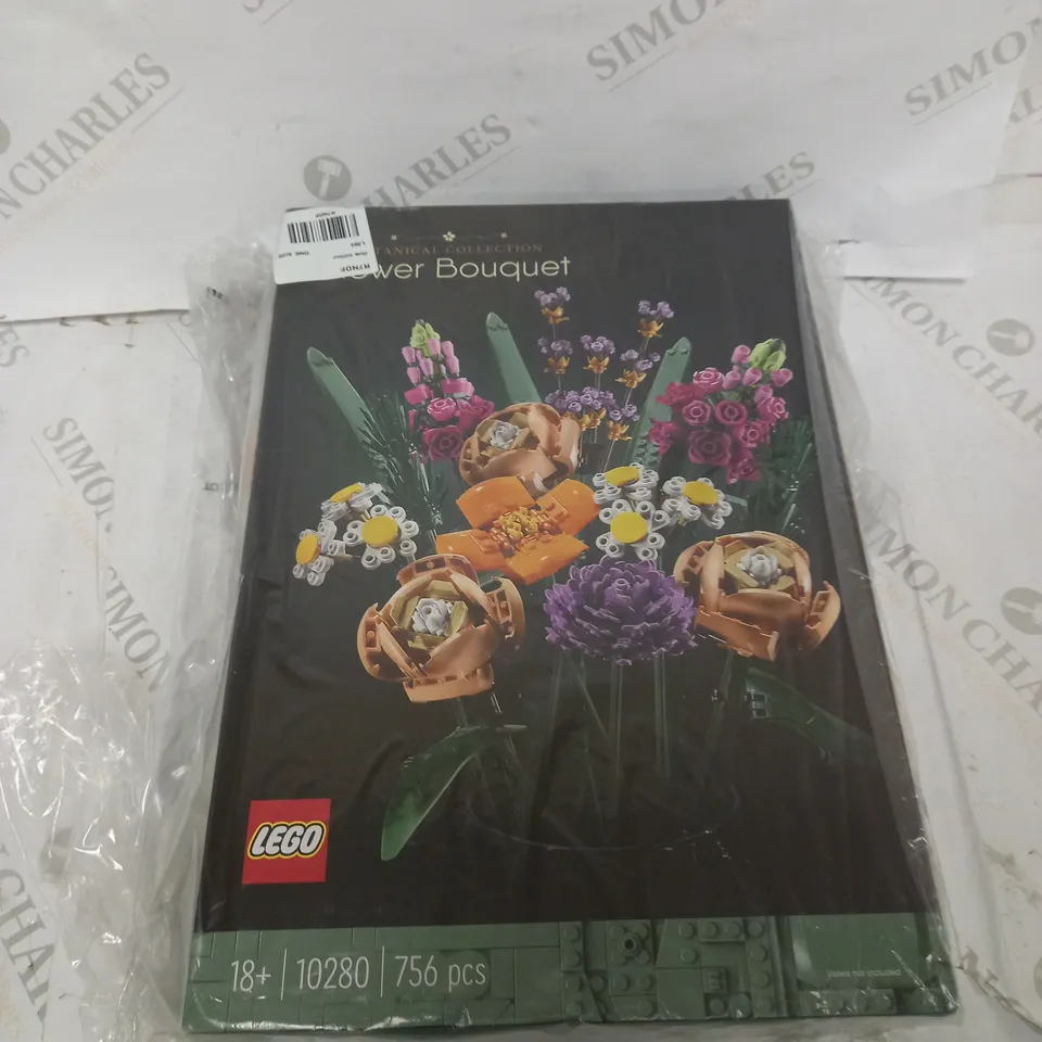 BOXED LEGO CREATOR FLOWER BOUQUET SET FOR ADULTS 10280 RRP £55