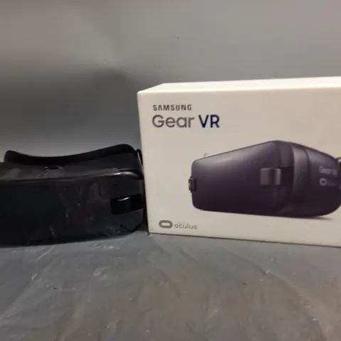 SAMSUNG GEAR VR OCULUS
