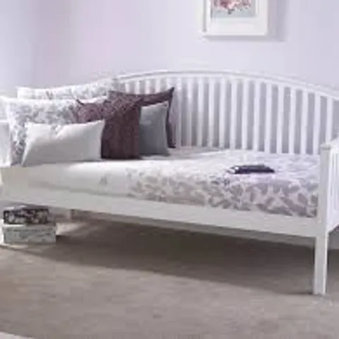 BOXED GFW MADRID SINGLE WHITE WOODEN DAY BED (2 BOXES)
