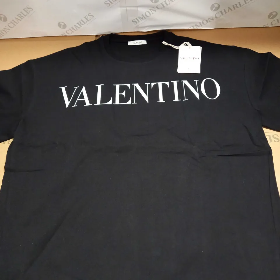 VALENTINO STANDARD CASUAL T-SHIRT SIZE XL