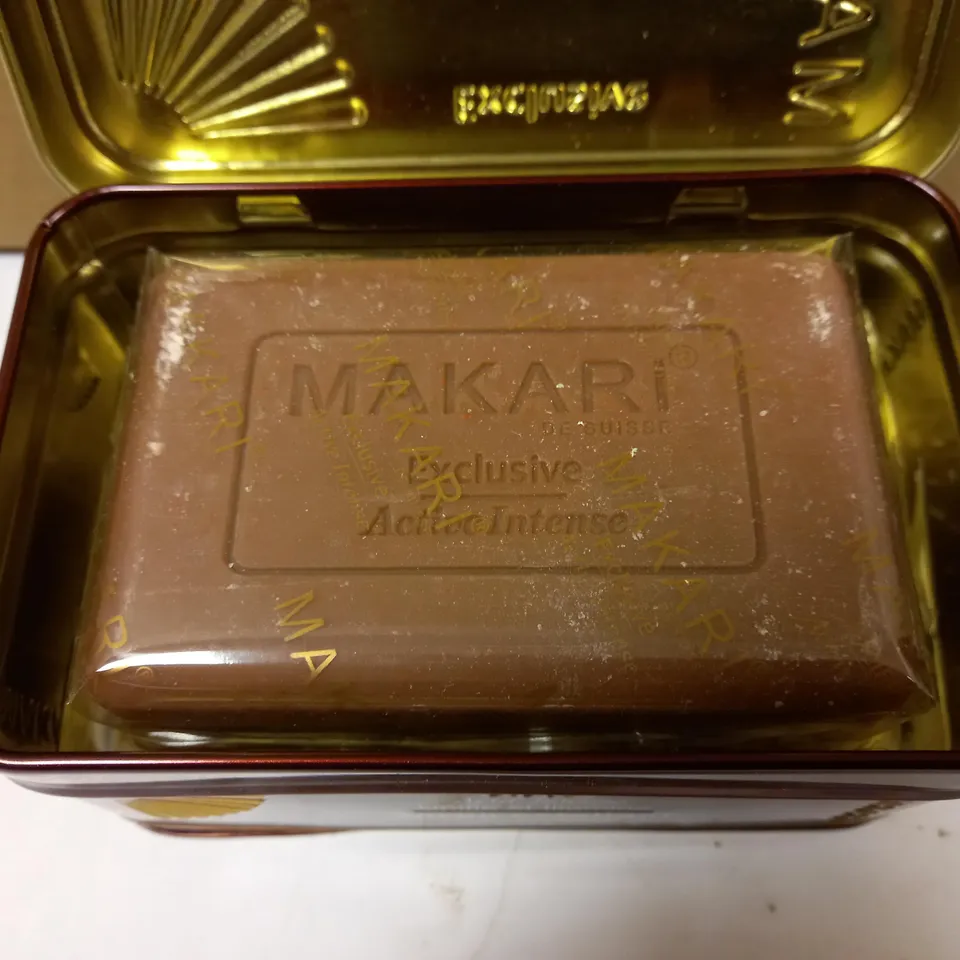 MAKARI DE SUISSE EXFOLIATING SOAP - 200G 