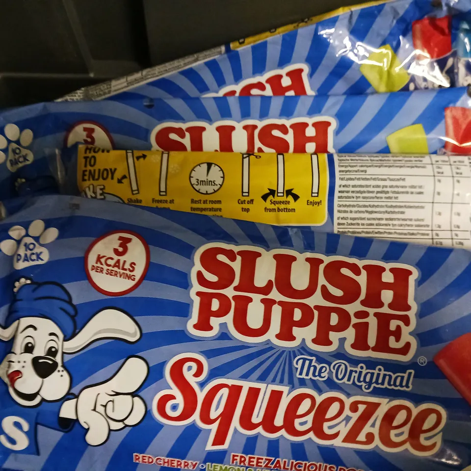 APPROXIMATELY 14 PACKS OF SLUSH PUPPIE THE ORIGINAL SQUEEZEE 10 PER PACK - COLLECTION ONLY