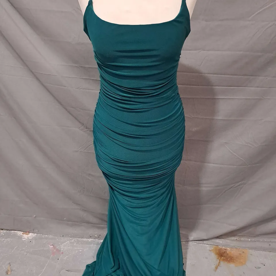 CLUB LONDON ADELE BACKLESS RUCHED FISHTAIL CAMI MAXI DRESS IN BOTTLE GREEN SIZE 8