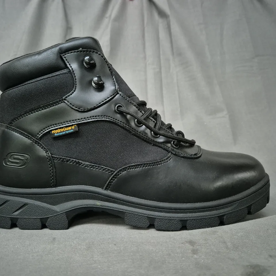 PAIR OF SKECHERS TACTICAL ANKLE BOOTS IN BLACK UK SIZE 11