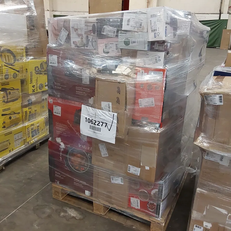 PALLET OF APPROXIMATELY 67 UNPROCESSED RAW RETURN HOUSEHOLD AND ELECTRICAL GOODS TO INCLUDE;