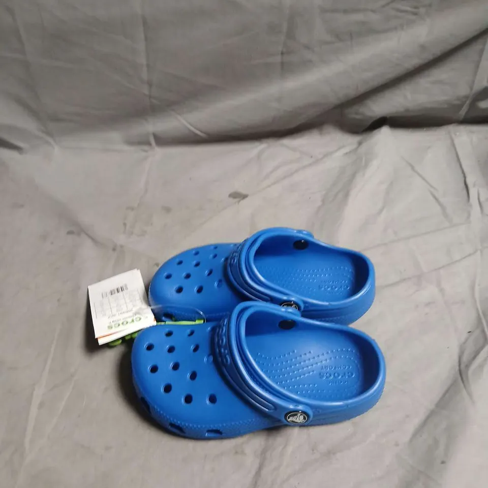 CROCS CLASSIC CLOG KIDS' – BLUE - SIZE UK CHILDS 11