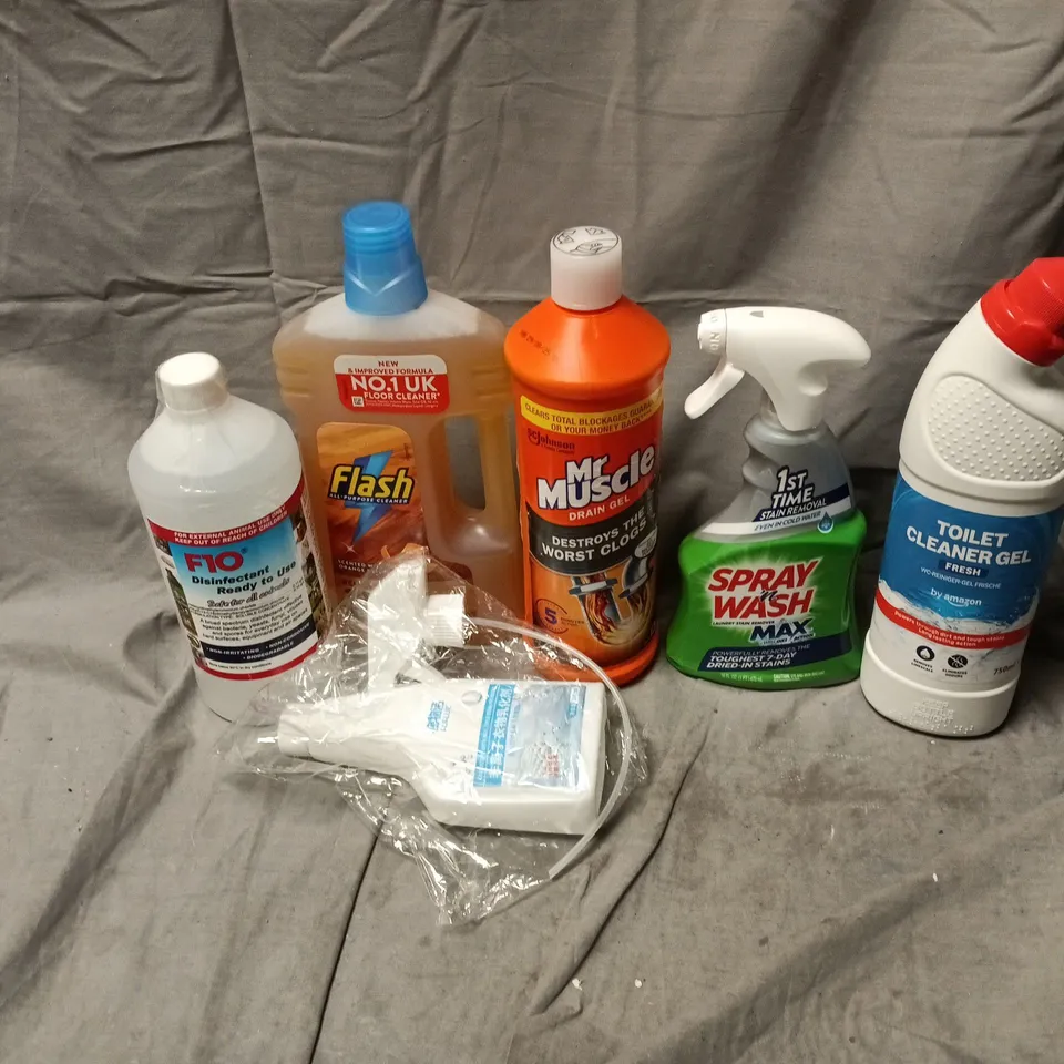 APPROXIMATELY 10 ASSORTED HOUSEHOLD LIQUID PRODUCTS TO INCLUDE MR MUSCLE, SPRAY WASH MAX, TOILET CLEANER GEL, ETC - COLLECTION ONLY