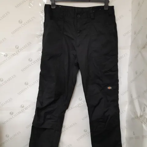 DICKIES TROUSERS IN BLACK SIZE 36R