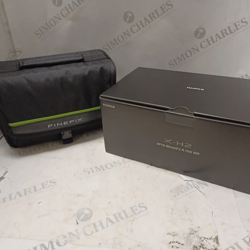 BOXED FUJIFILM X-H2 MIRRORLESS DIGITAL CAMERA WITH XF 16-80MM LENS, SYSTEM BAG AND 64GB SDXC CARD - BLACK