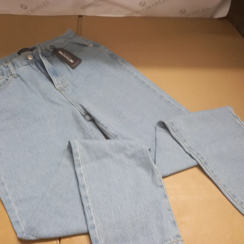 PRETTYLITTLETHING BASIC LONG LEG JEANS - UK 10