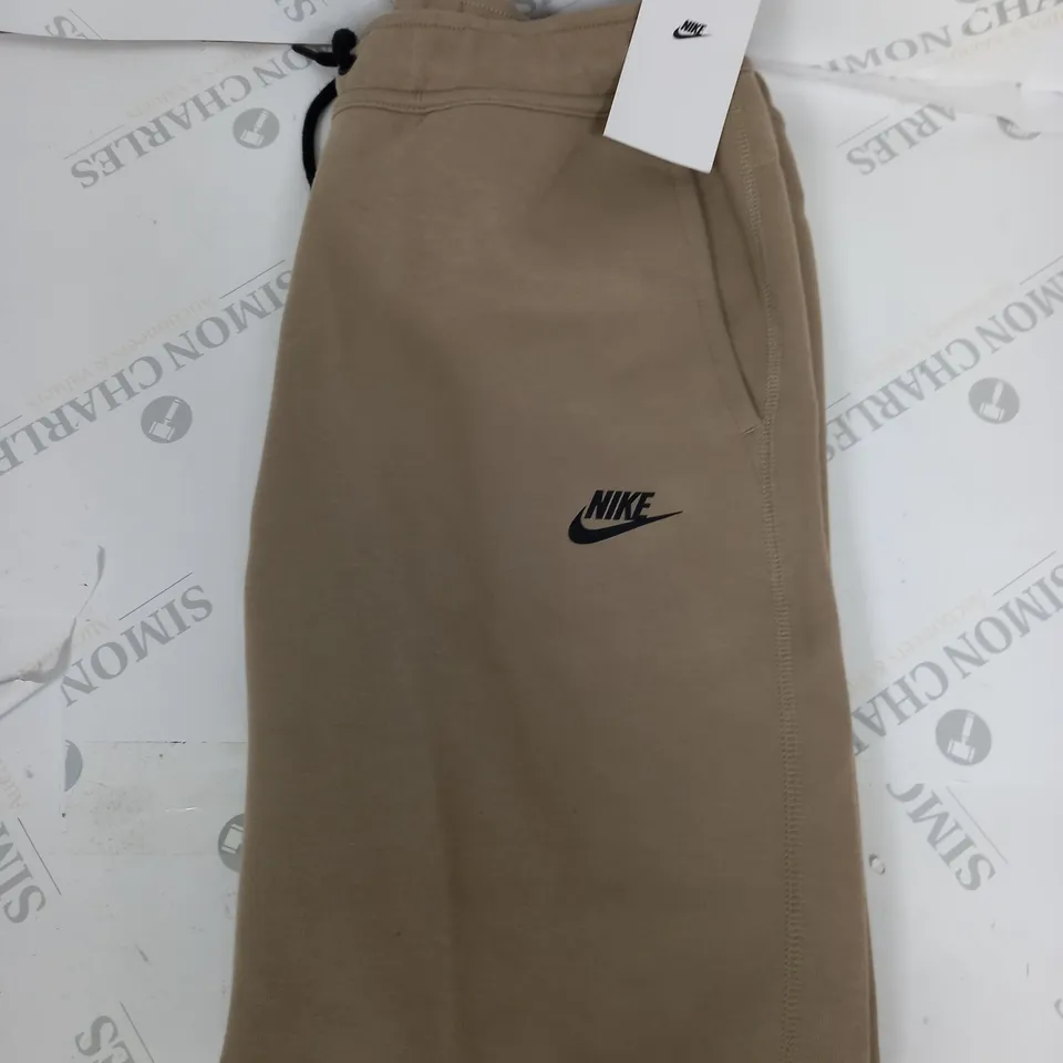 NIKE CLASSIC TECH FLEECE TRACKSUIT BOTTOMS SIZE L