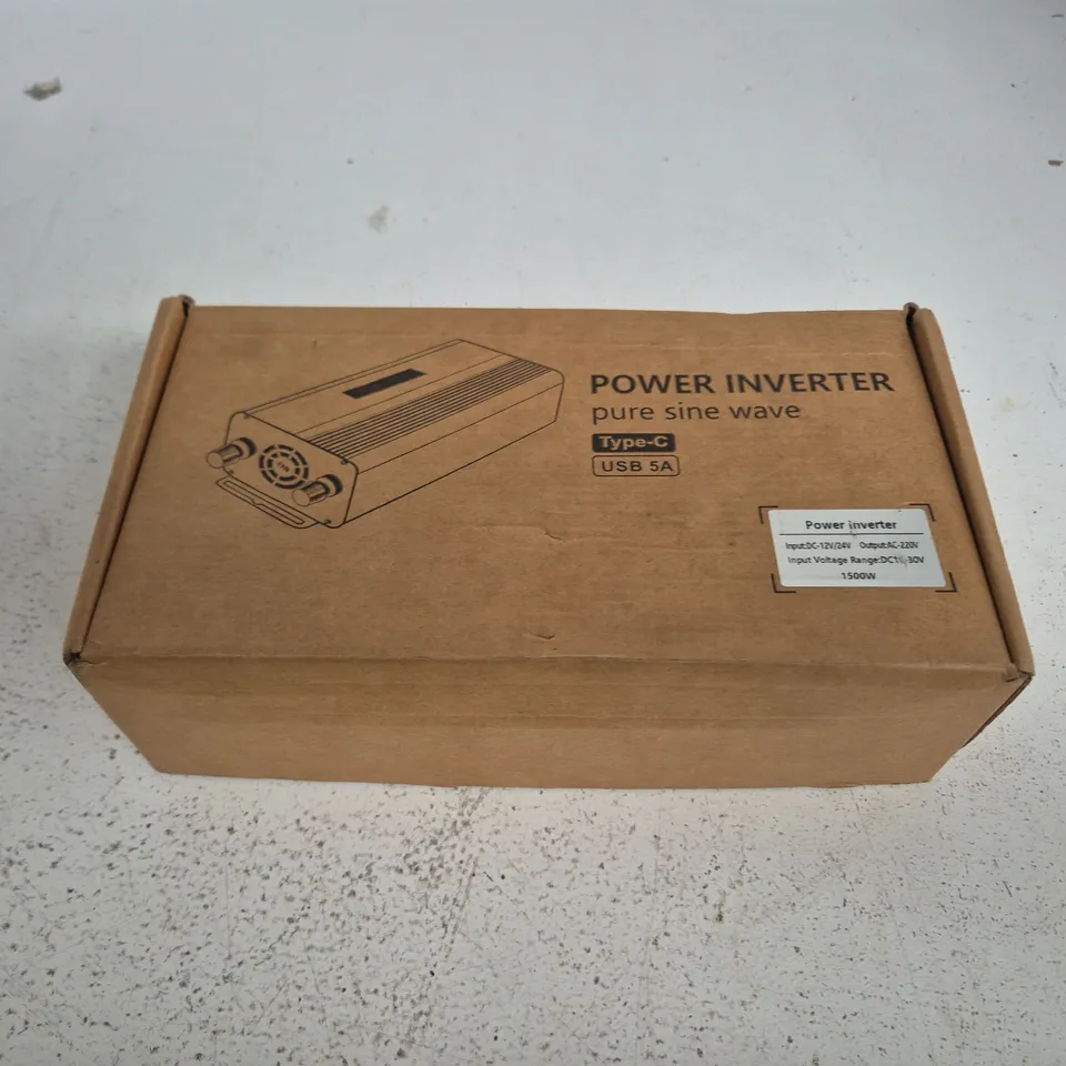 POWER INVERTER – PURE SINE WAVE, TYPE-C USB 5A, 1500W 