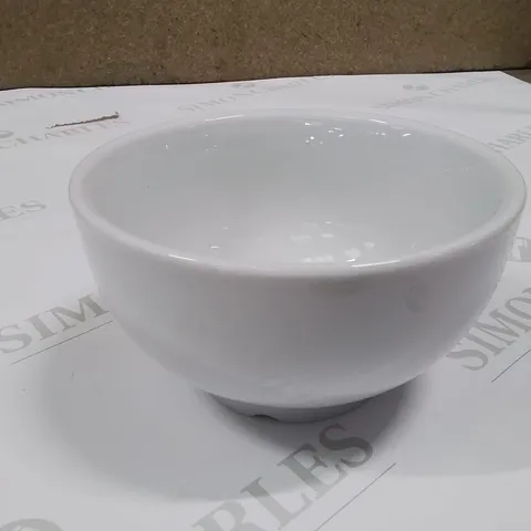 BOX CONTAINING 6 PORCELAIN BOWLS 