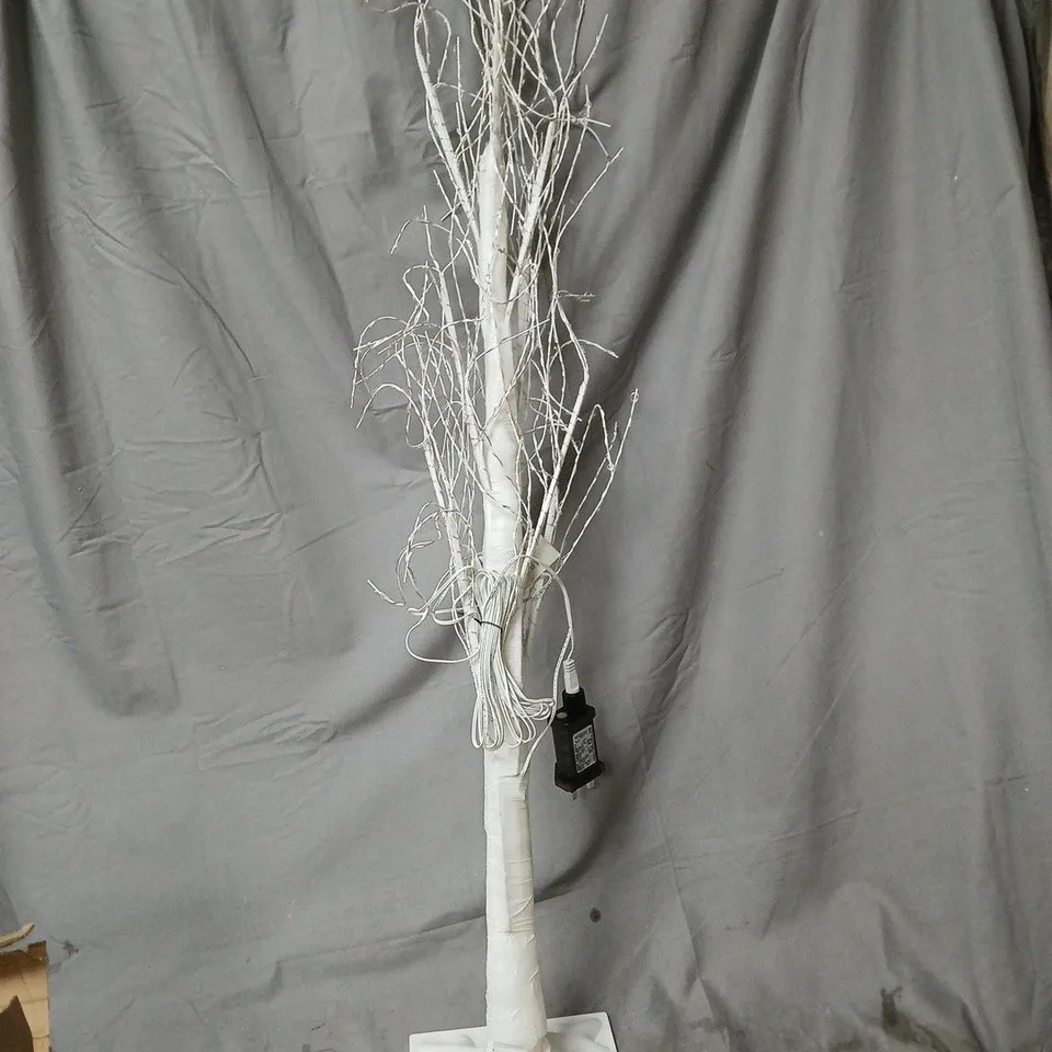 MULTI COLOURED LED TREE 