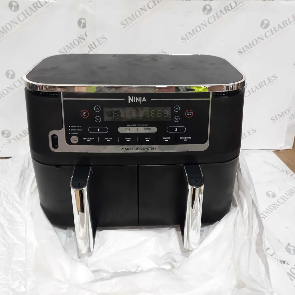 BOXED NINJA FOODI MAX DUAL ZONE 9.5L AIR FRYER AF451UK