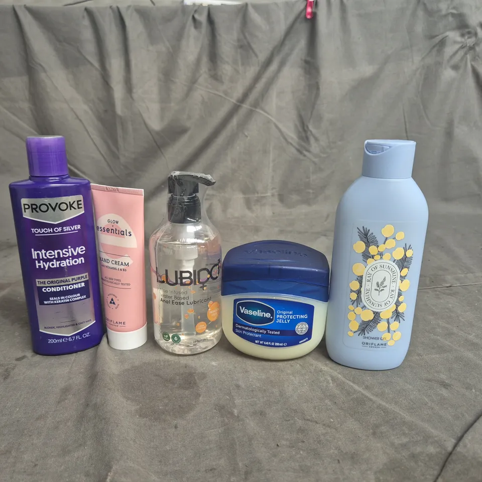 APPROXIMATEY 20 HEALTH AND BEAUTY PRODUCTS TO INCLUDE LUBIDO WATER BASED LUBE, PROVOKE CONDITIONER AND GLOW ESSENTIALS HAND CREAM