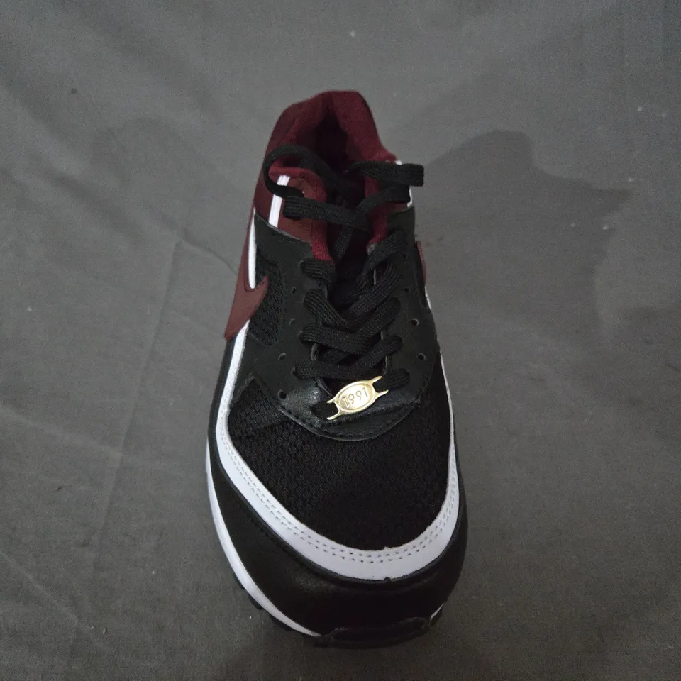 PAIR OF NIKE AIR INTERNATIONAL BEIJING SHOES IN WHITE/BURGUNDY/BLACK UK SIZE 10